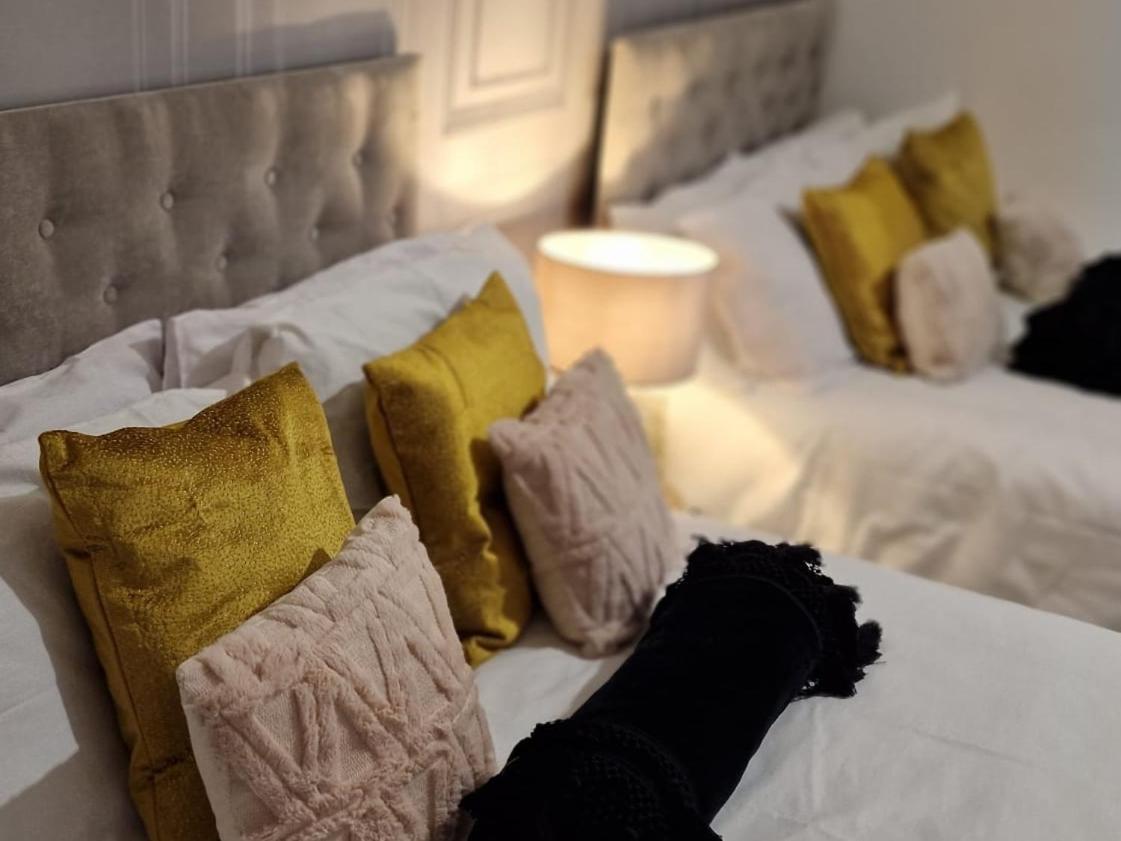 Shm Stays Leicester. Newly Renovated!! 15 Min Drive From City Centre, University. 9 Min Drive To Leicester City Stadium, 5 Min Drive To M1 & M69. 2 Min Walk To Bus Stop. Экстерьер фото